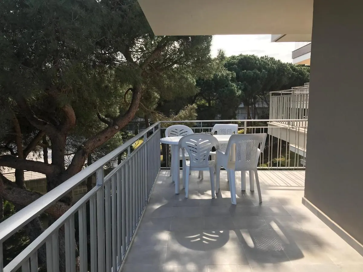 Apartamento Con Terraza En La Playa De La Fosca Palamos 0*,  Spain